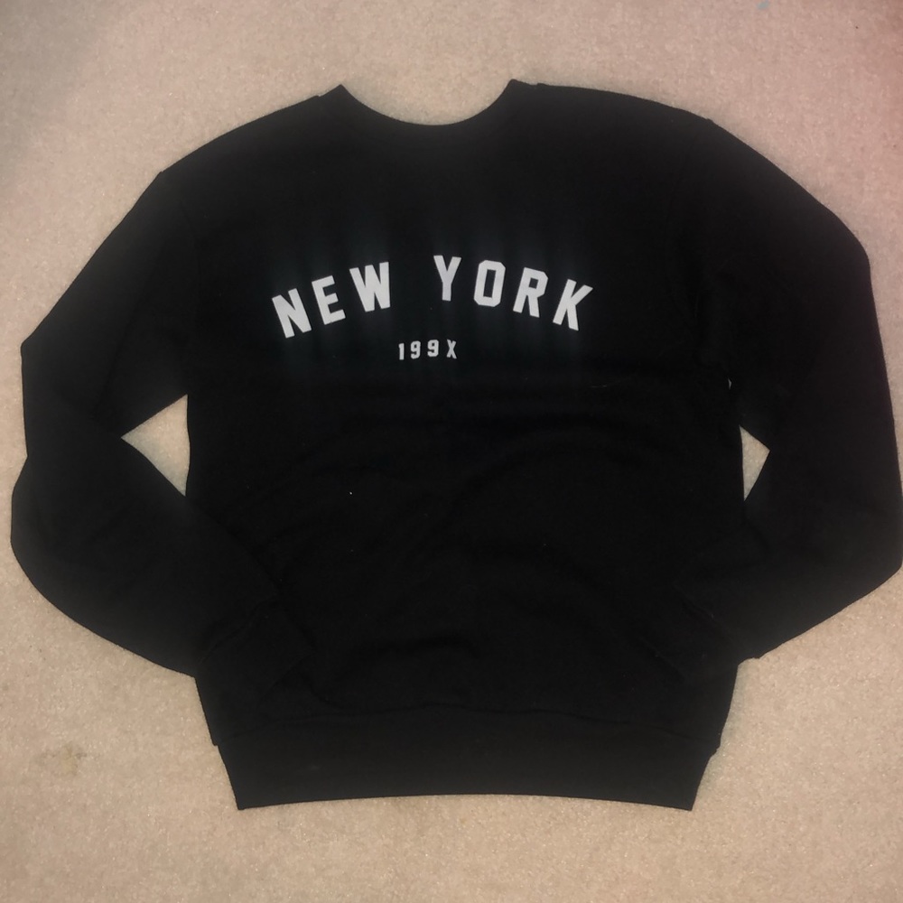 black “new york” crewneck